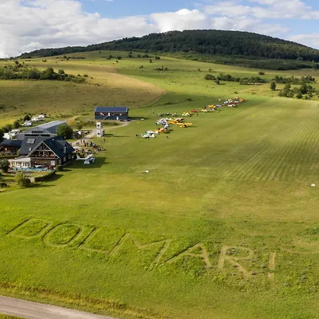 Vakantiehuis Am Flugplatz, Umgeben Von Kuhndorf